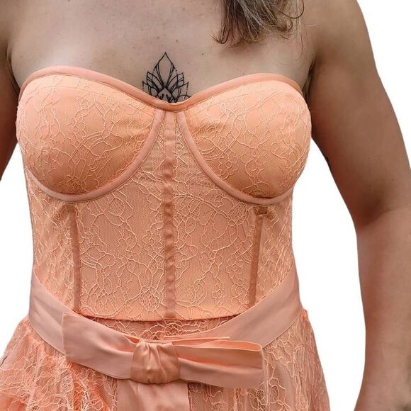 ALICE + OLIVIA peach fairy style  NEW WITH TAGS maxi gown - Picture 16 of 16